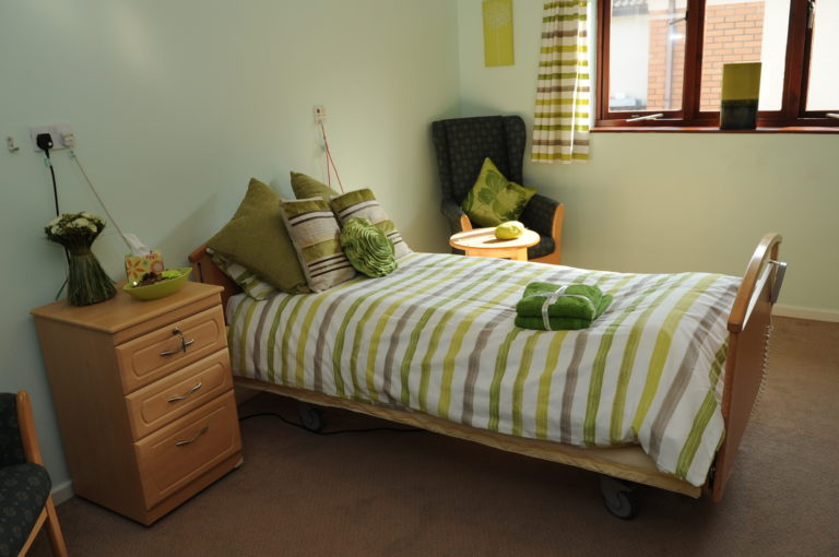 cartref annwyl fan 104 768x510