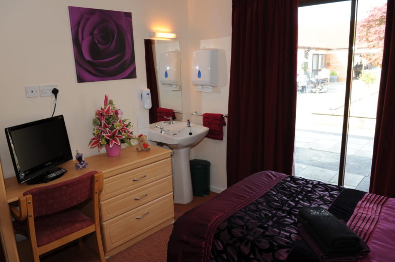 cartref annwyl fan 136 768x510