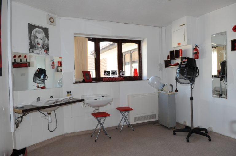 cartref annwyl fan 172 768x510