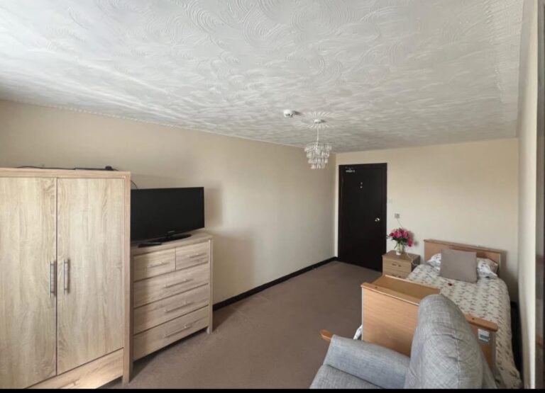 Screenshot 2025 10 09 at 14.37.21 768x555